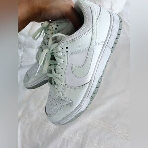 Nike Dunks Mint